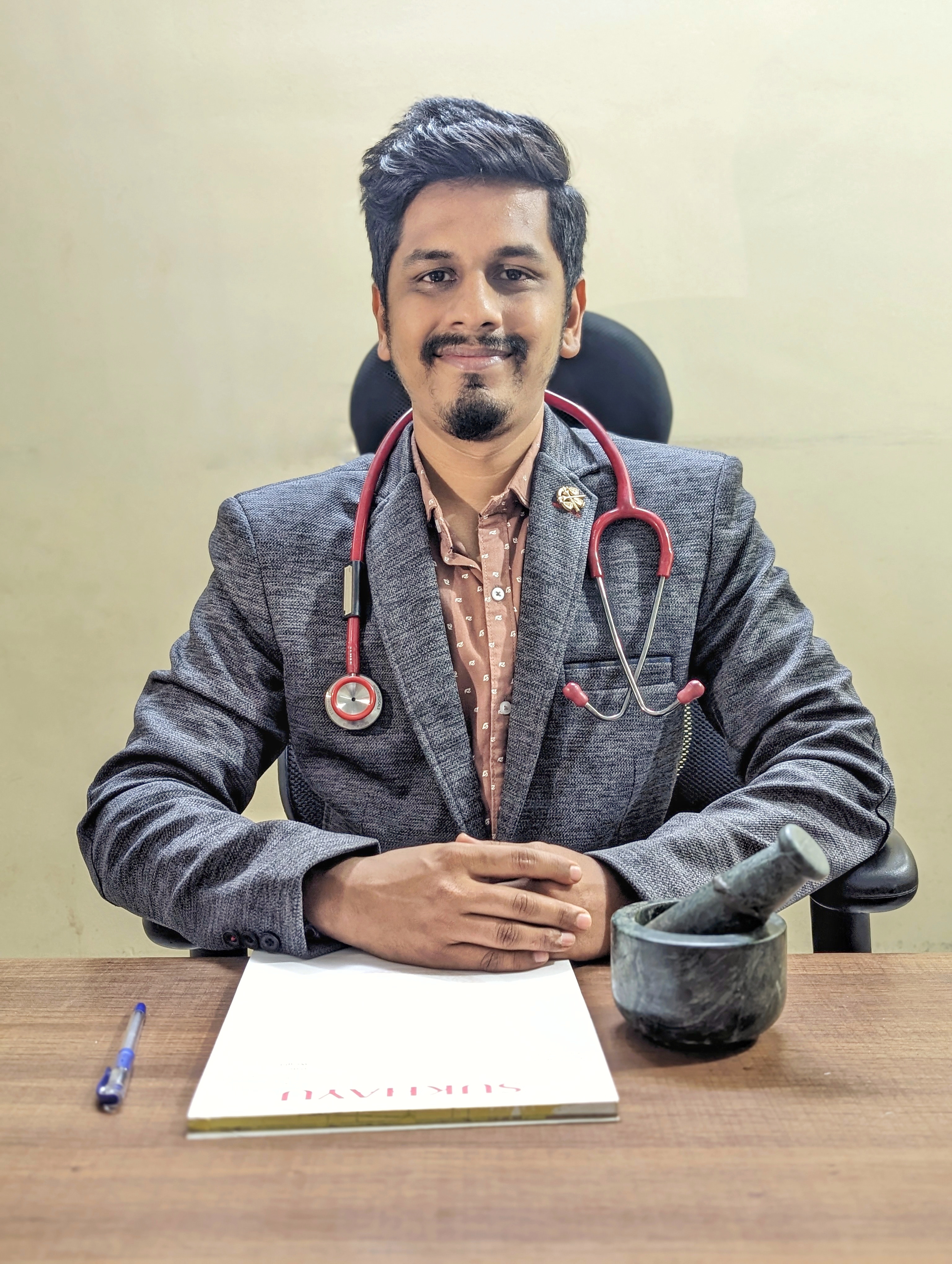 Dr Abhishek Taksale